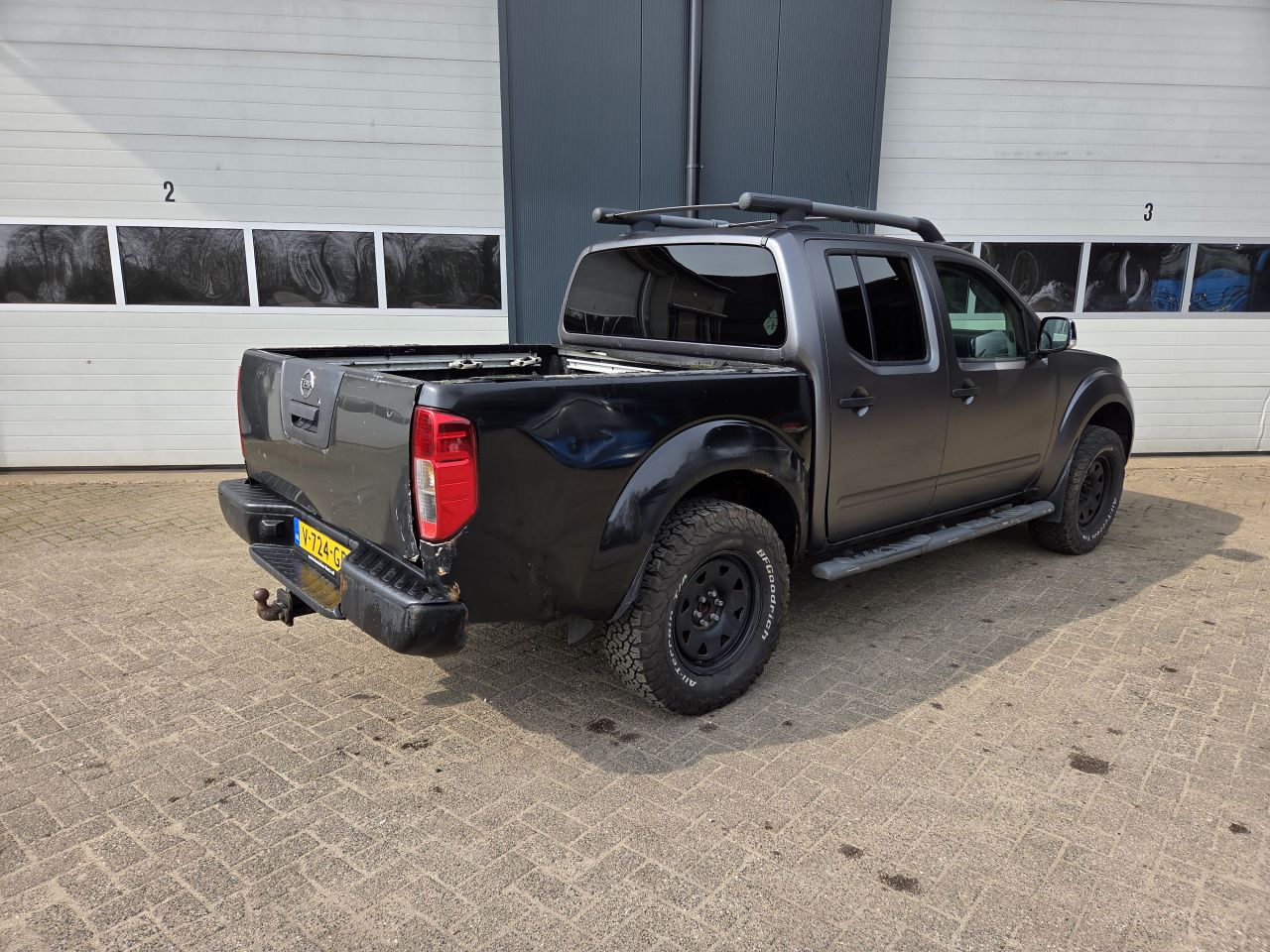 Nissan Navara 2.5 dCi