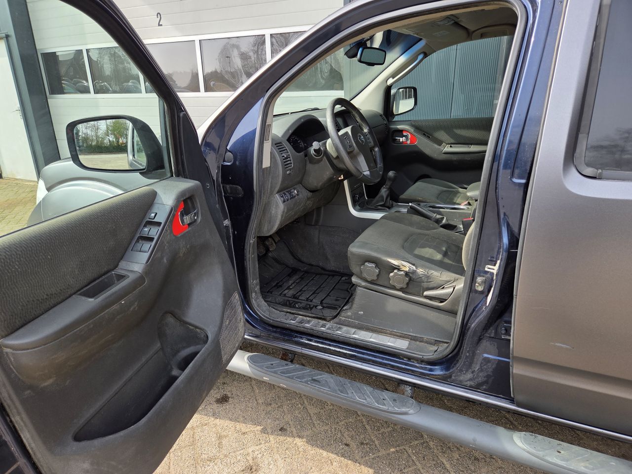 Nissan Navara 2.5 dCi