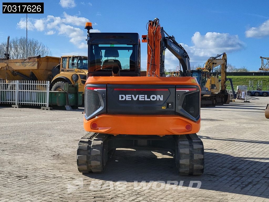 Doosan DX85 R-7 A/C - 3 Buckets