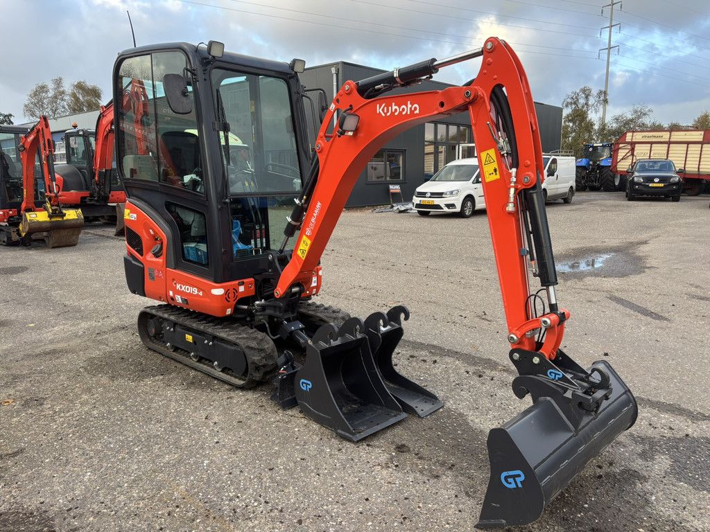 KUBOTA KX019-4