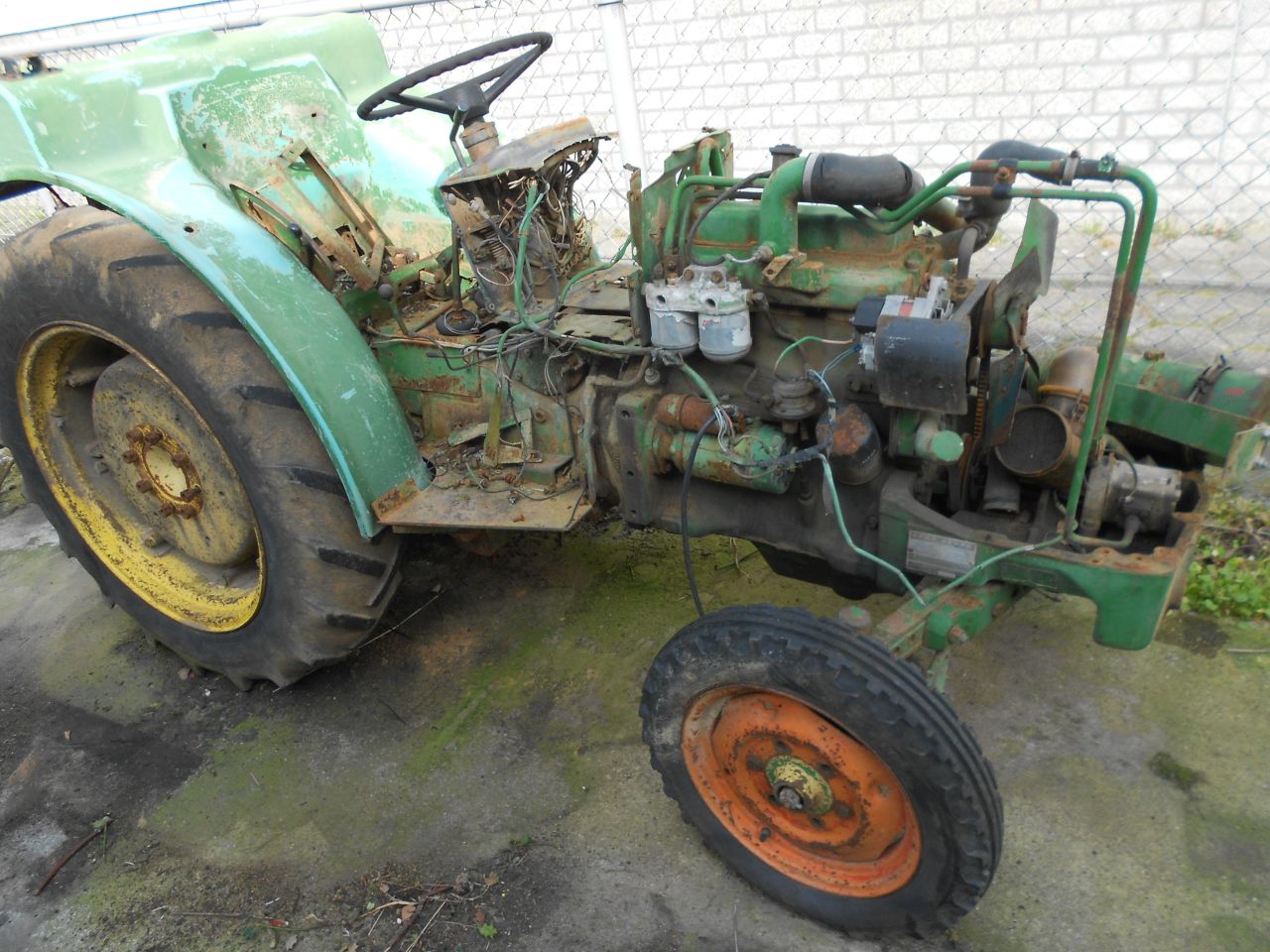 John deere 1020 v