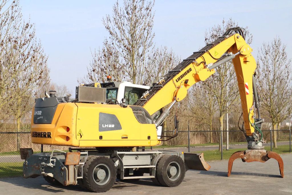 Liebherr LH 22 M | SORTING GRAB | BLADE