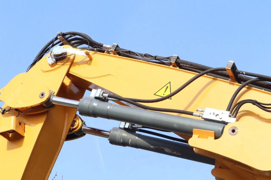 Liebherr LH 22 M | SORTING GRAB | BLADE