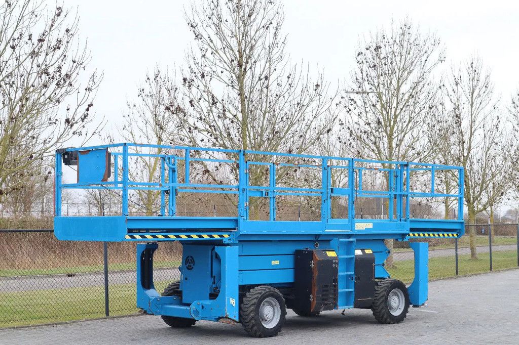 Genie GS-3384 RT | 12 METER | 1.134 KG