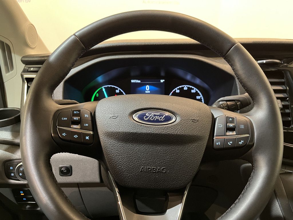Ford E-Transit 390 (3500 kg) L3 Trend 68 kWh RWD Kipper / Tipper / 100% Elektrisch / Airco / Cruise Control / Camera / CarPlay / Navigatie / 3-Zits / 1.600 KM !!