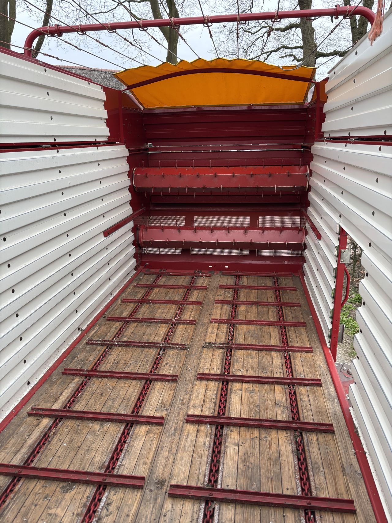 Strautmann super vitesse 3101 CFS DO opraapwagen