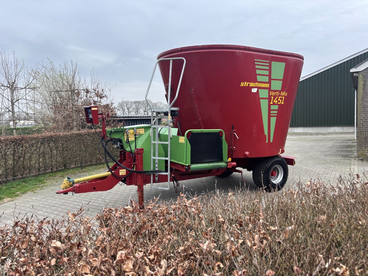 Strautmann verti mix 1451 voermengwagen