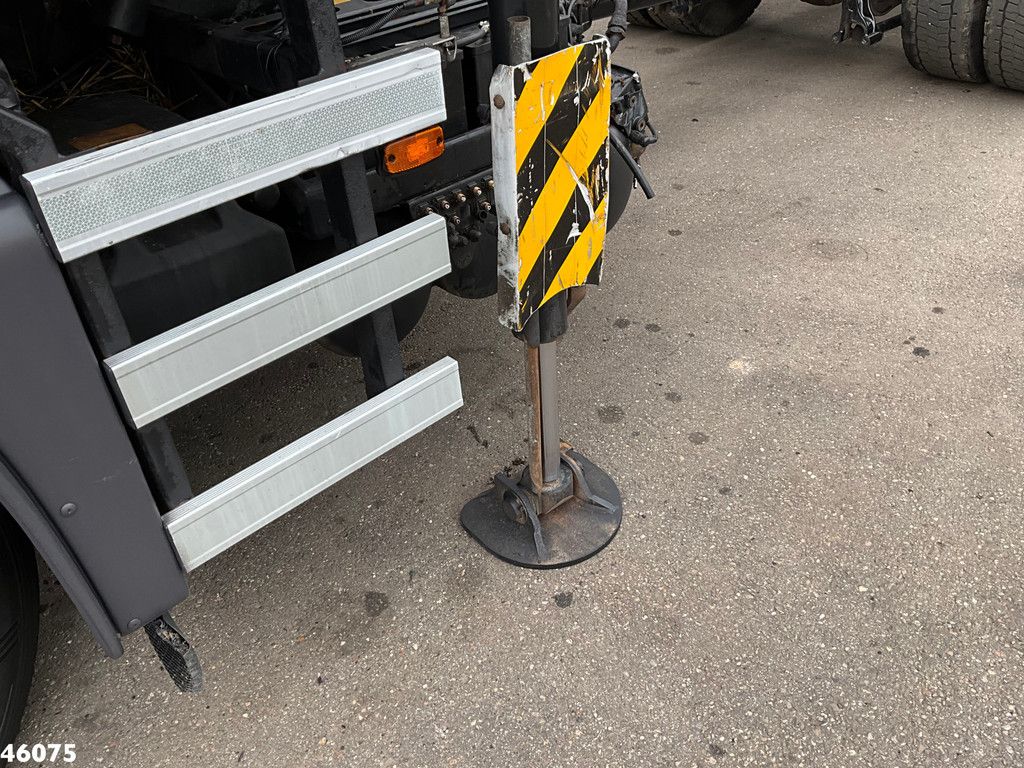 Man TGS 26.320 HMF 18 Tonmeter laadkraan