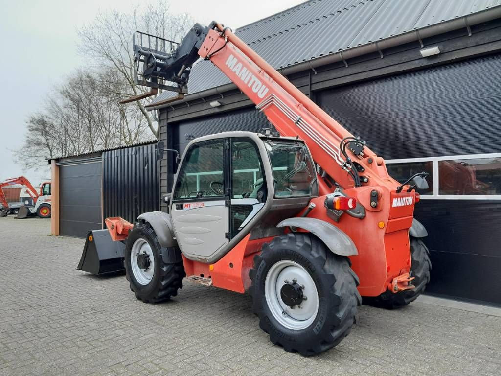 Manitou MT 1030 S verreiker - Grondbak + Vorken