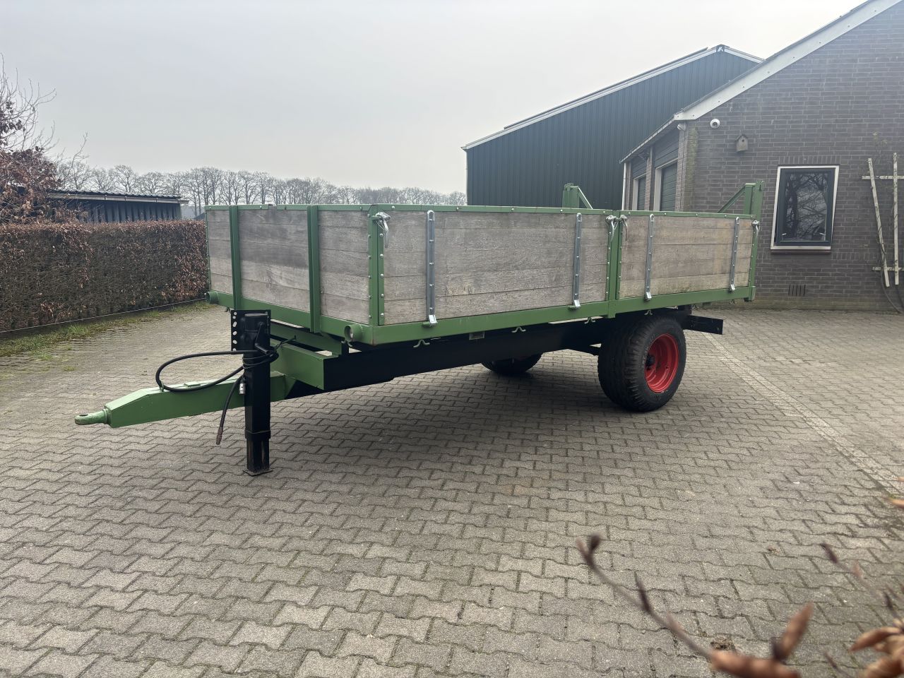 Kieper met stalen bodem