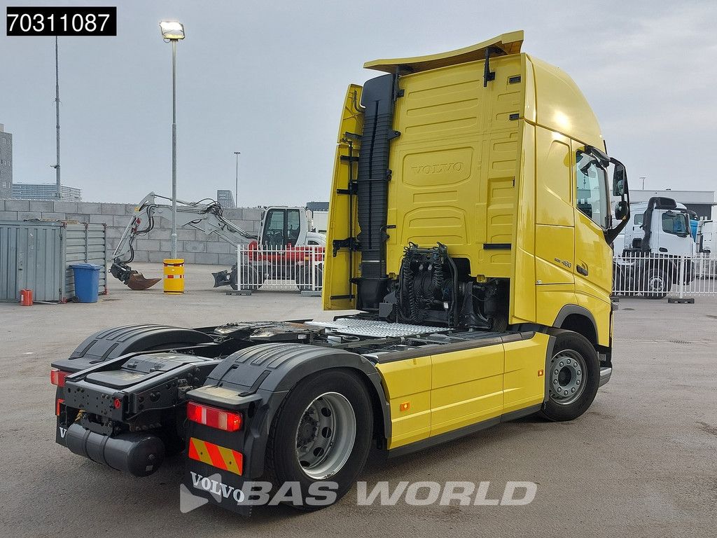 Volvo FH 460 4X2 XL Retarder 2xTanks I-ParkCool ACC