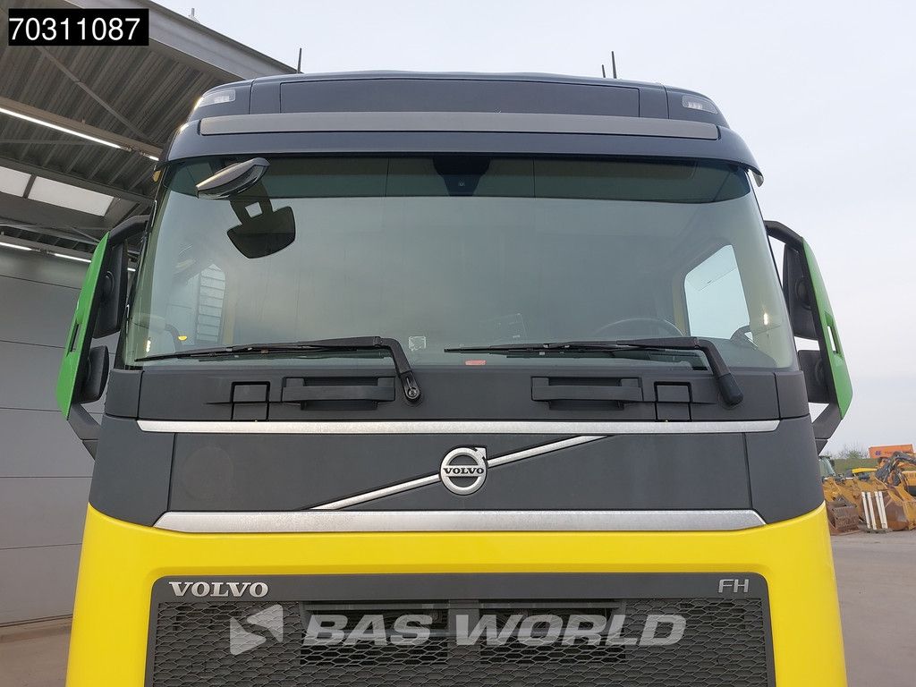 Volvo FH 460 4X2 XL Retarder 2xTanks I-ParkCool ACC