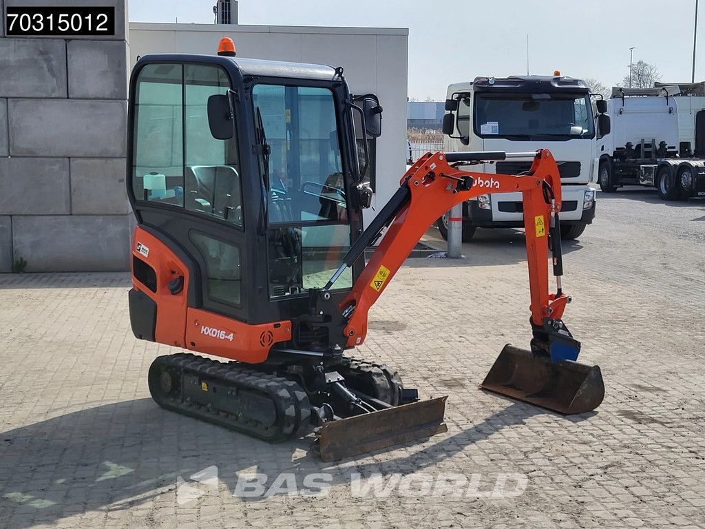 Kubota KX016-4