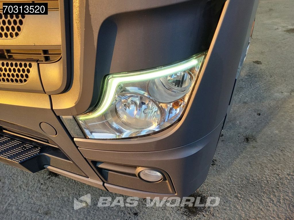 Mercedes Actros 1845 4X2 Bigspace Lowdeck Mirrorcam 2x Tank