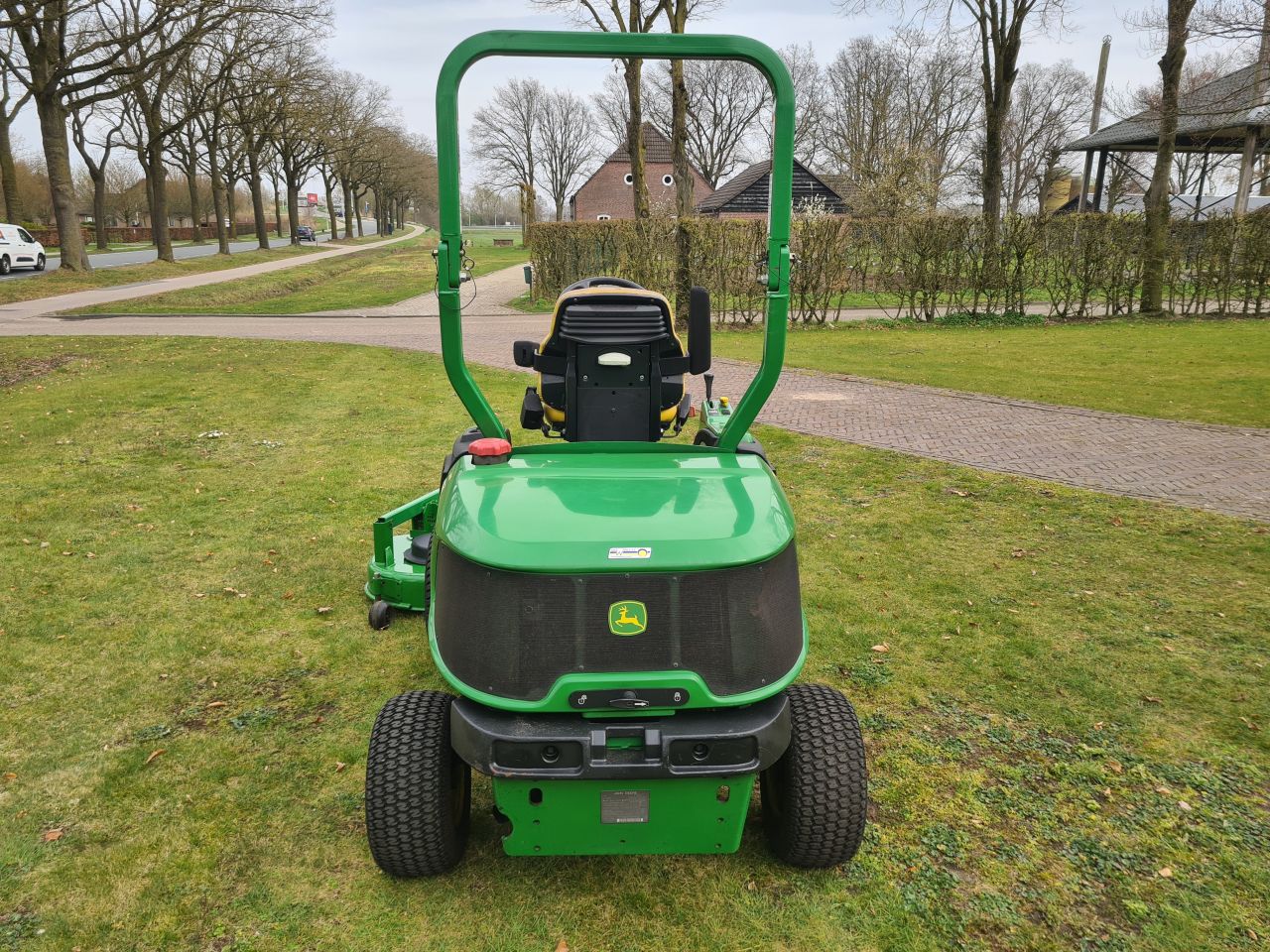John Deere 1435 frontmaaier met Yanmar motor.