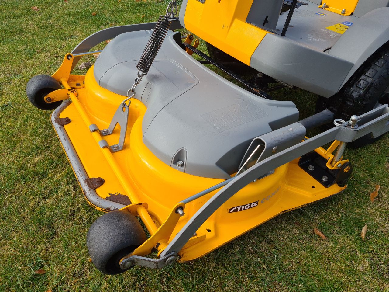 Stiga Villa frontmaaier mulch mulchmaaier zitmaaier hydrostaat.