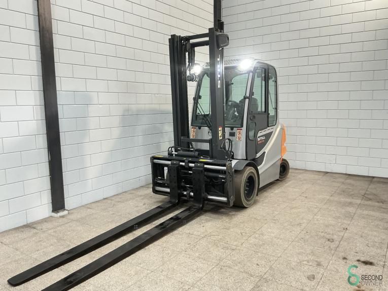 Forklifts Electric Still RX60-50 2019 Fork positioner Cabin