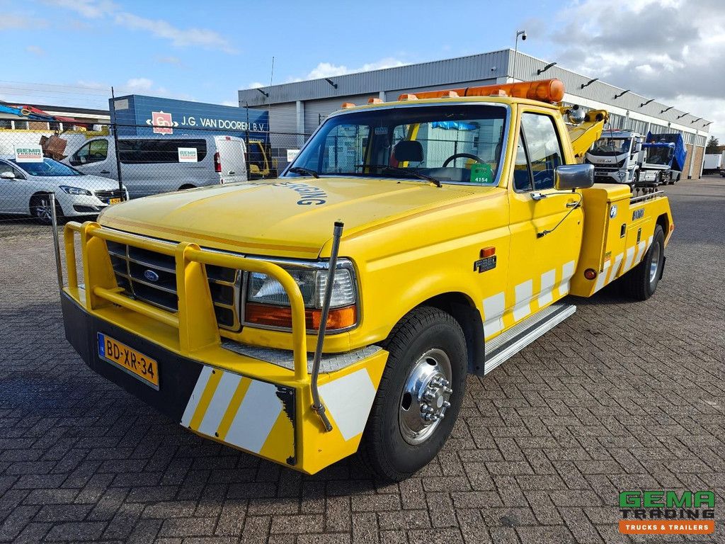 Ford F350 XLT 4x2 Century FI-7789-093T 3400KG + Boom + Brill 3600KG - V8 - Manual