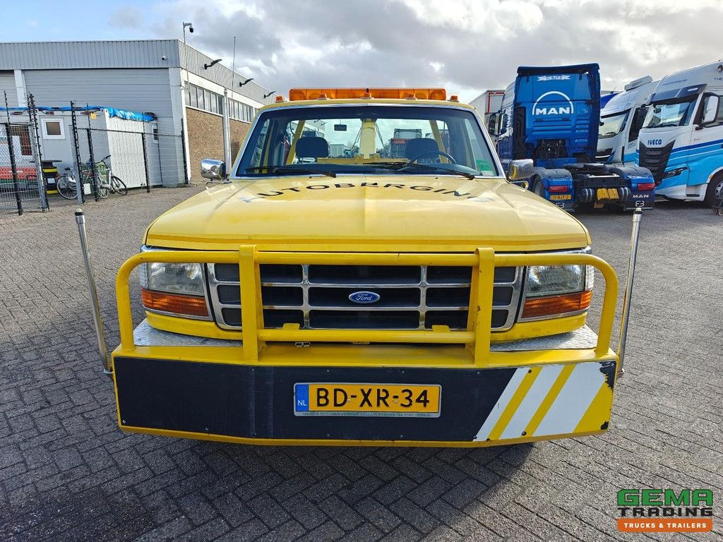 Ford F350 XLT 4x2 Century FI-7789-093T 3400KG + Boom + Brill 3600KG - V8 - Manual