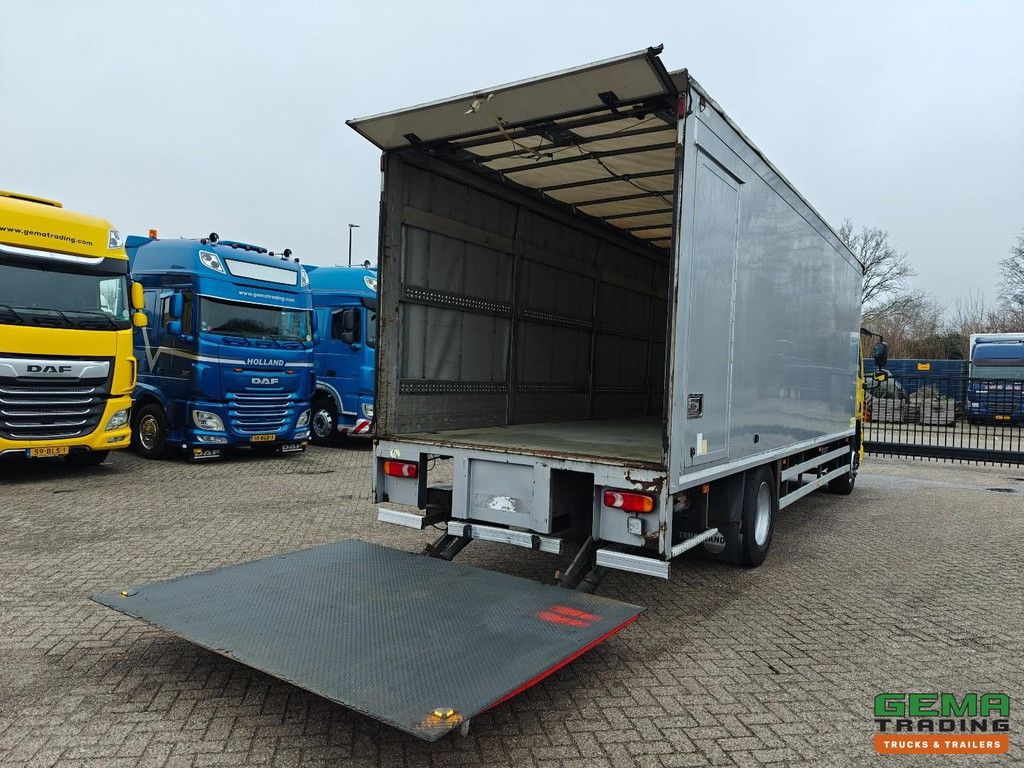 DAF CF65.220 4x2 Daycab Euro 5 - 19T - Sliding tarpaulin/Closed box 7.6m + tail lift 2000kg - 04/2026 MOT