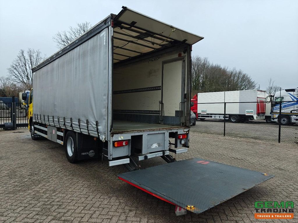DAF CF65.220 4x2 Daycab Euro 5 - 19T - Sliding tarpaulin/Closed box 7.6m + tail lift 2000kg - 04/2026 MOT