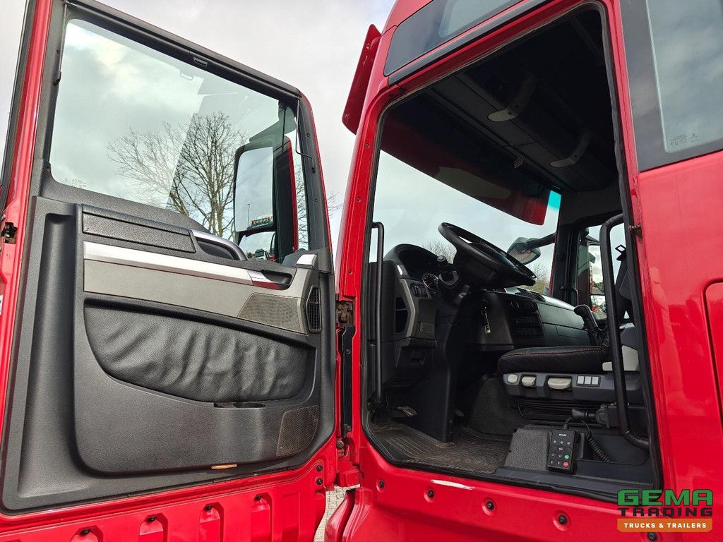 MAN TGX 18.480 4x2 XXL Euro 6a – Schaltgetriebe – Hydraulik – Ledersitze – 556.787 km Originalkilometerstand – TÜV bis 10/2026