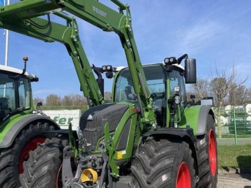 Fendt 724 Gen6 mit Frontlader