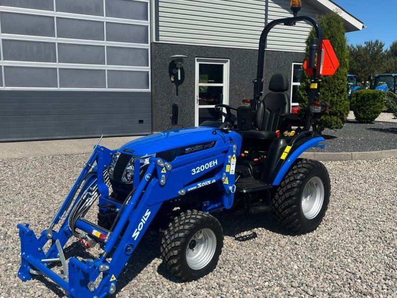 Solis H26 HST Med Frontlæsser og GardenPro dæk