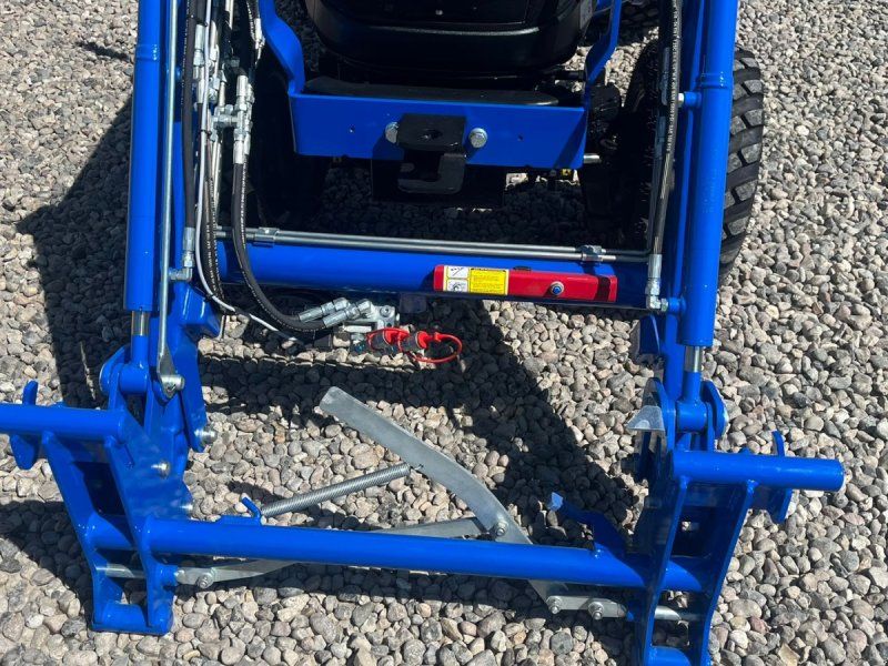 Solis H26 HST Med Frontlæsser og GardenPro dæk