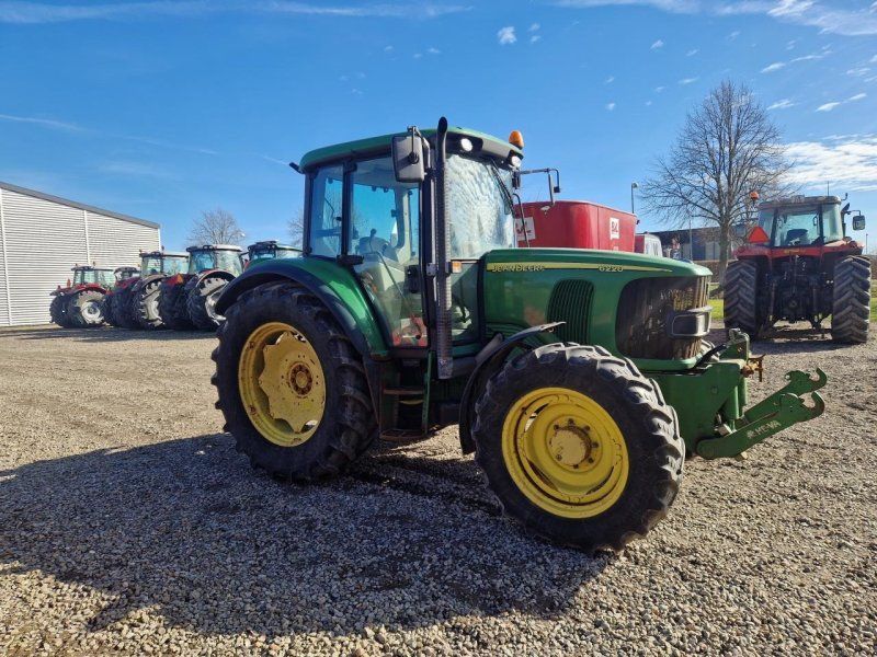 John Deere 6220 SE