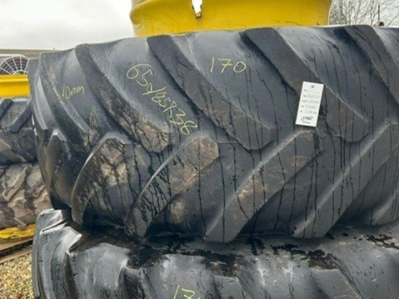 Michelin 650/85R38