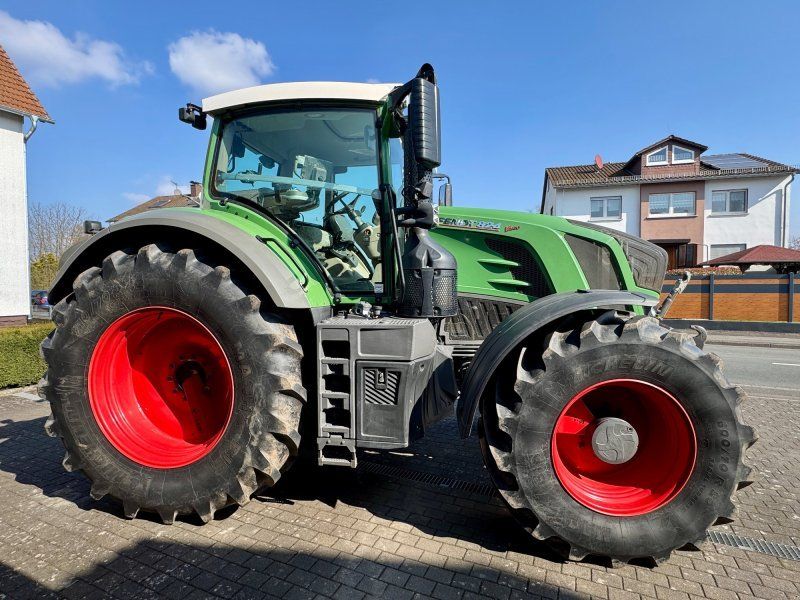 Fendt 824 Vario S4 ProfiPlus, 3.300 h, FZW, VarioGrip, Spurführung, Um