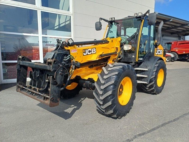 JCB TM 320 AGRI