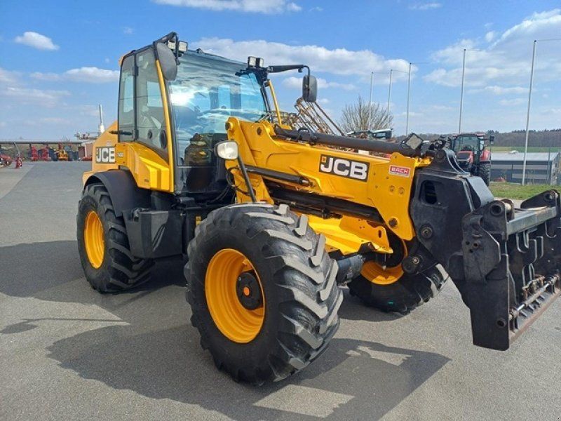 JCB TM 320 AGRI