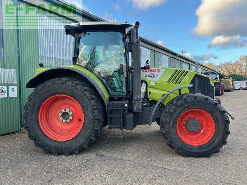 Claas ARION 650 T3B