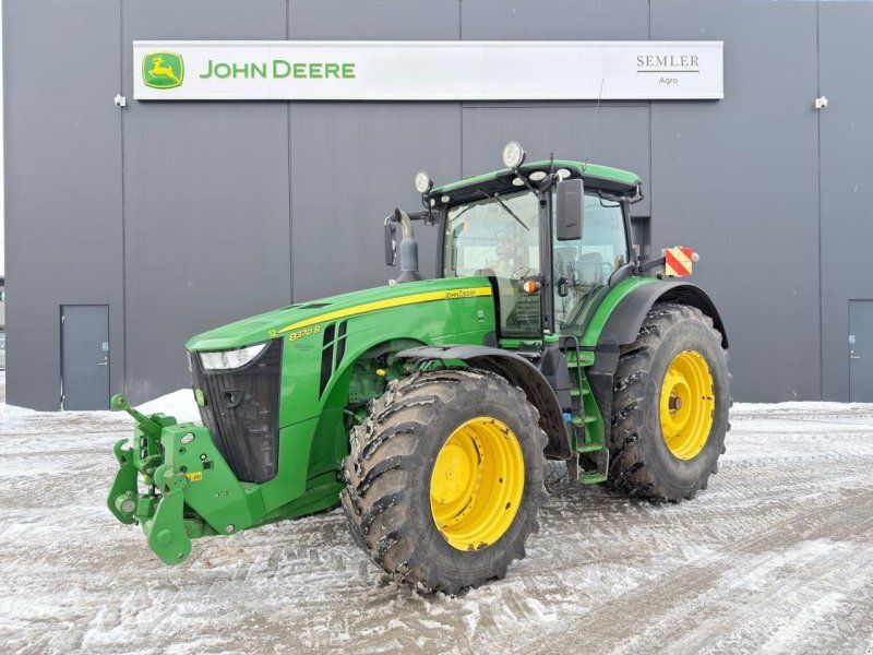 John Deere 8370R