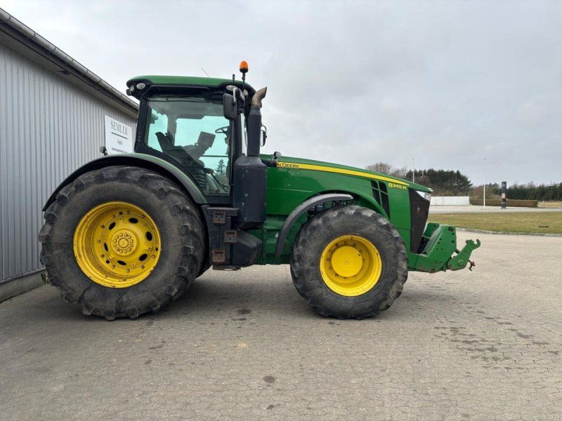 John Deere 8345R