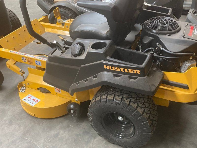Hustler Raptor X 42