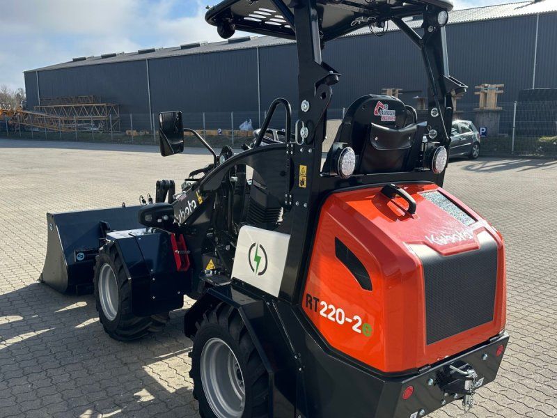 Kubota RT220-2E