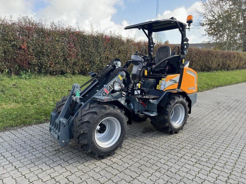 Giant G2700 X-TRA HD PLUS