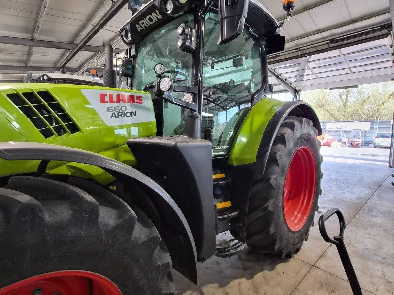 Claas Arion 660 cmatic Cebis