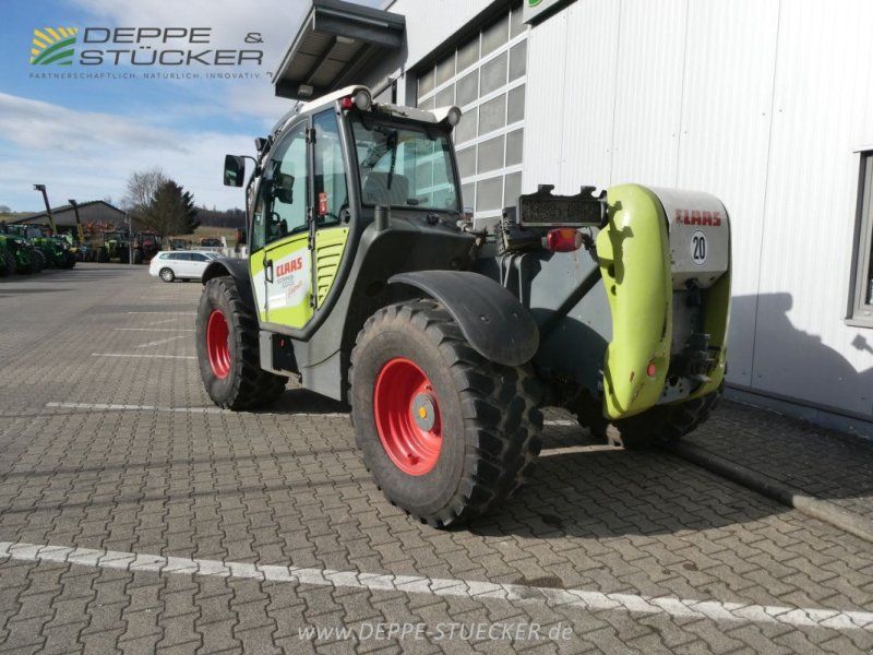 Claas Scorpion 9040