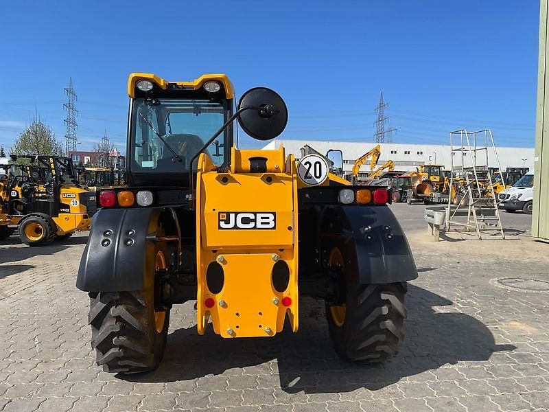 JCB 531-70