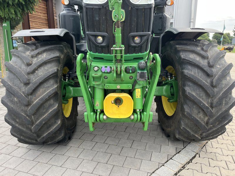 John Deere 6250R