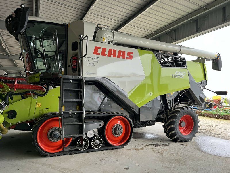 Claas TRION 660 TT 4RM +V770