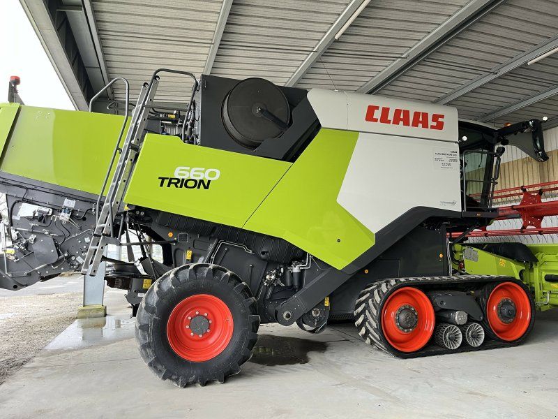Claas TRION 660 TT 4RM +V770
