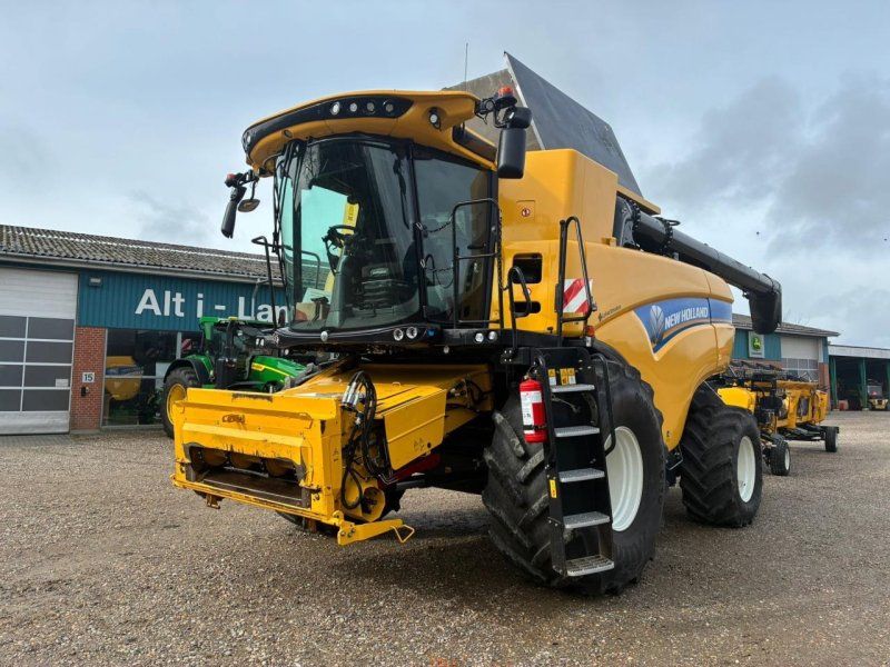 New Holland CX 8.90 SLH