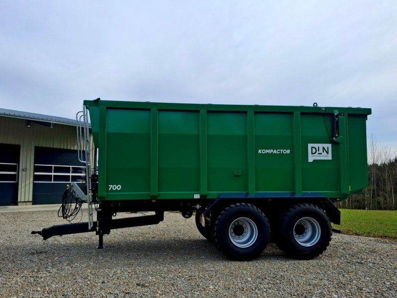 DLN Kompactor 700