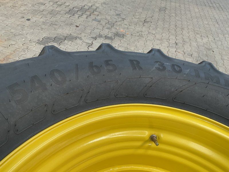 Mitas 540/65R30