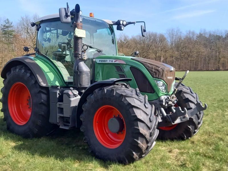 Fendt 718 Vario SCR Profi
